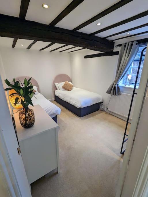 Villa Zeppelin House - Riverside 18Th Century Townhouse Bewdley Exterior foto